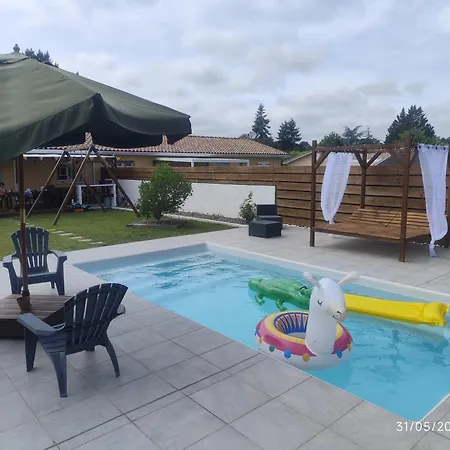 아파트 Maison Cosy Avec Piscine *